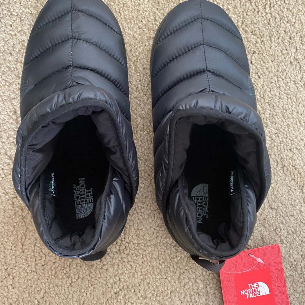 The North Face Thermoball Traction Booties